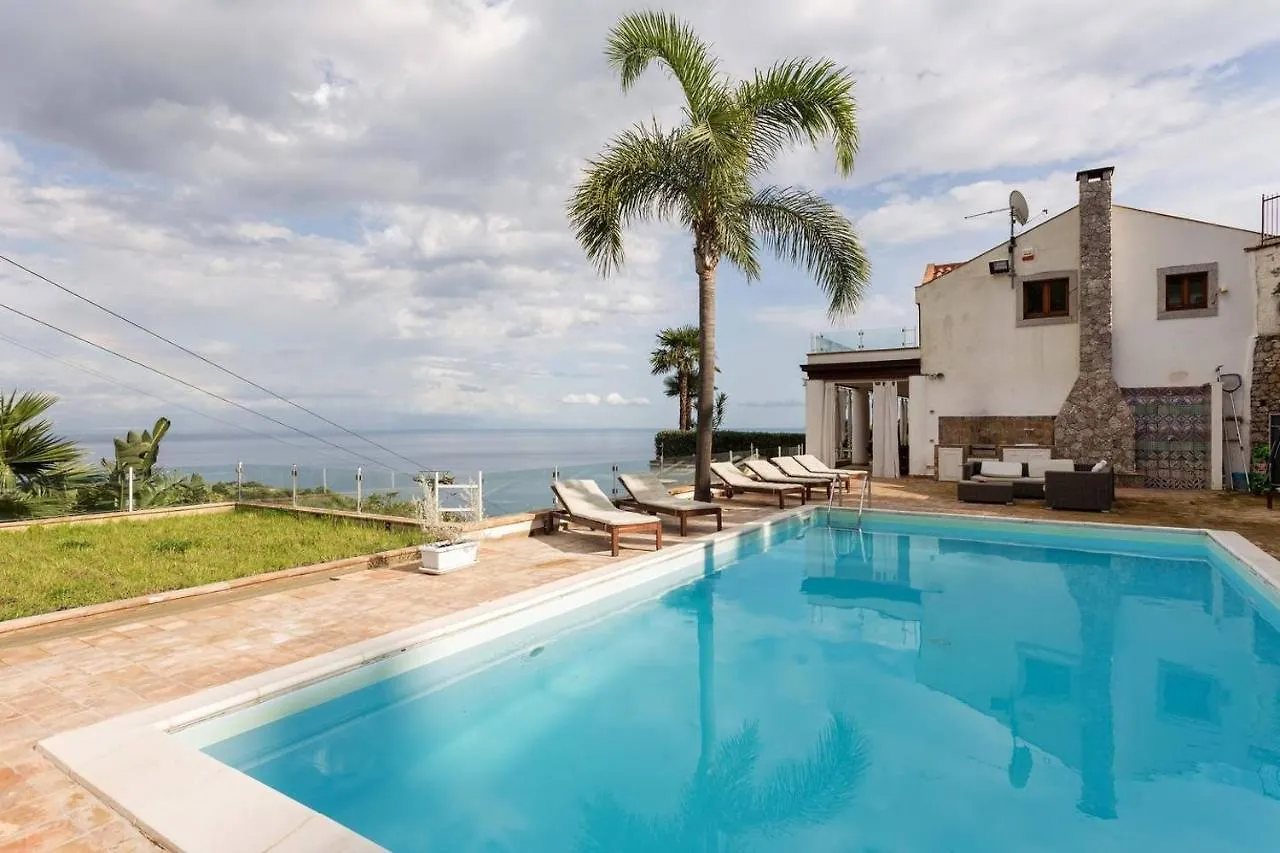 Luxury Taorum Villa With Spectacular Sea Views In Taormina